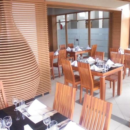 We Hotel & Suites Найроби Екстериор снимка