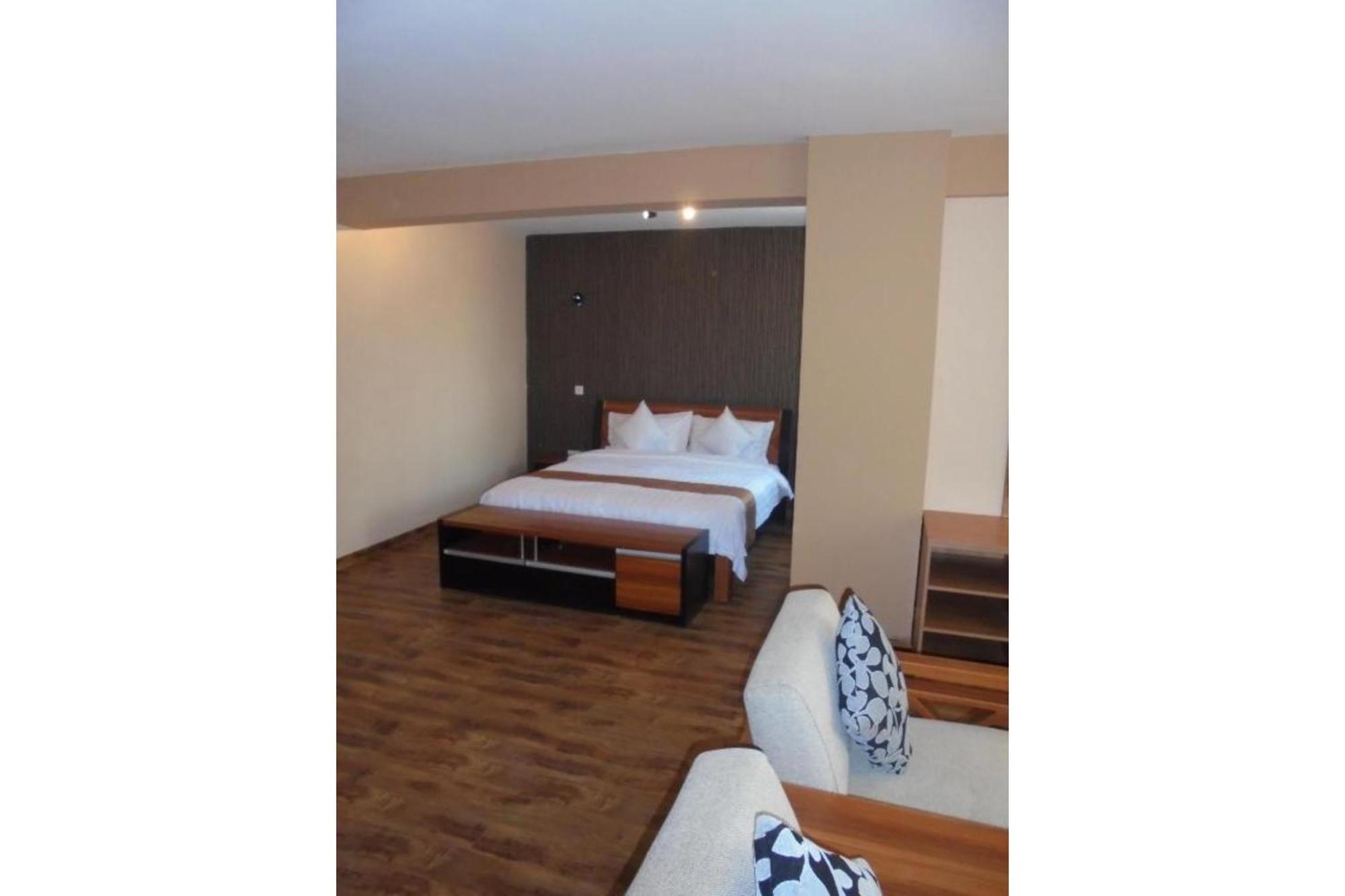 We Hotel & Suites Найроби Екстериор снимка