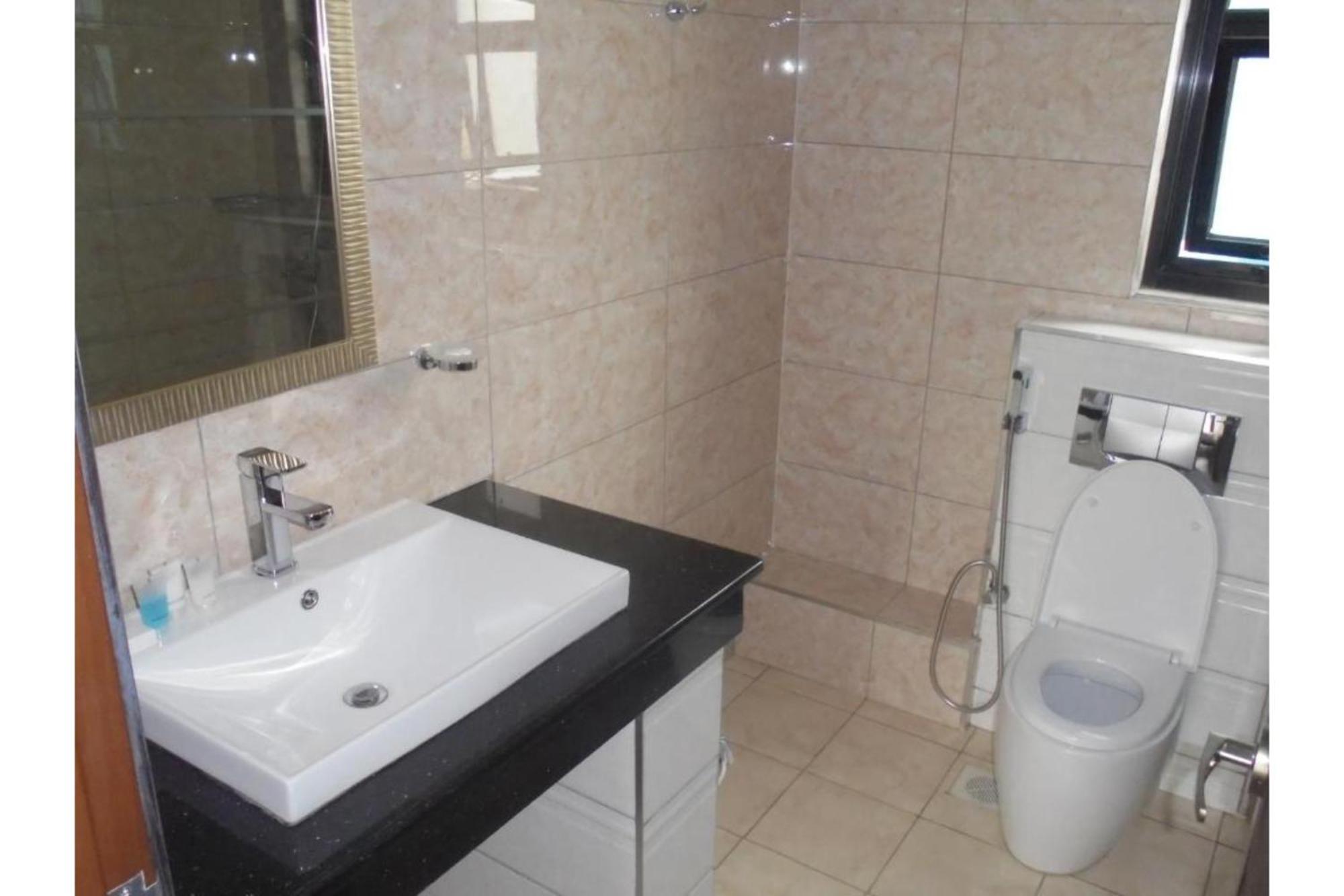 We Hotel & Suites Найроби Екстериор снимка